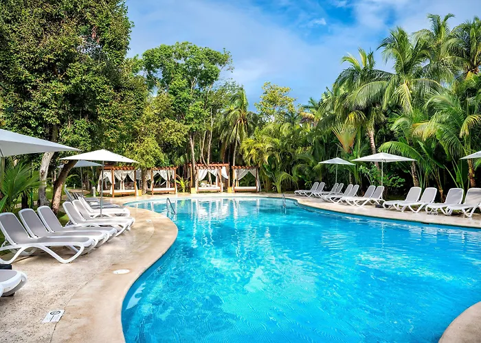 Viva Maya By Wyndham, A Trademark Resort Playa del Carmen